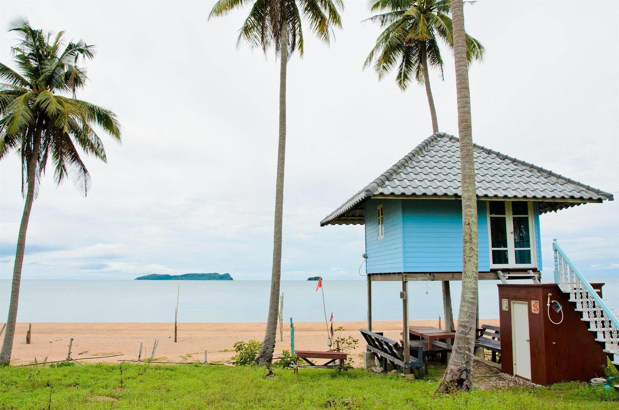 Sananwan Beach B&B Bang Saphan Noi Eksteriør billede