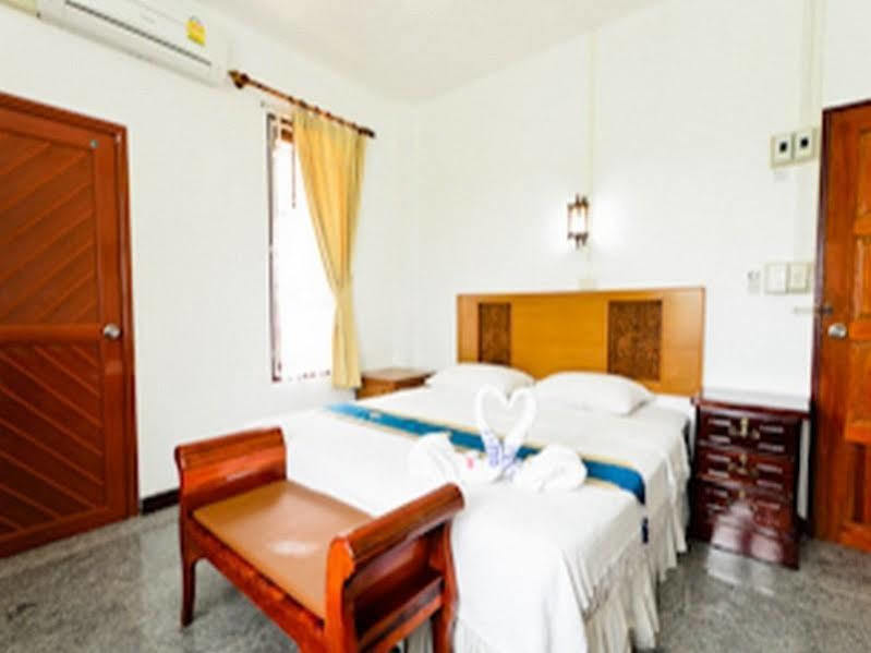 Sananwan Beach B&B Bang Saphan Noi Eksteriør billede